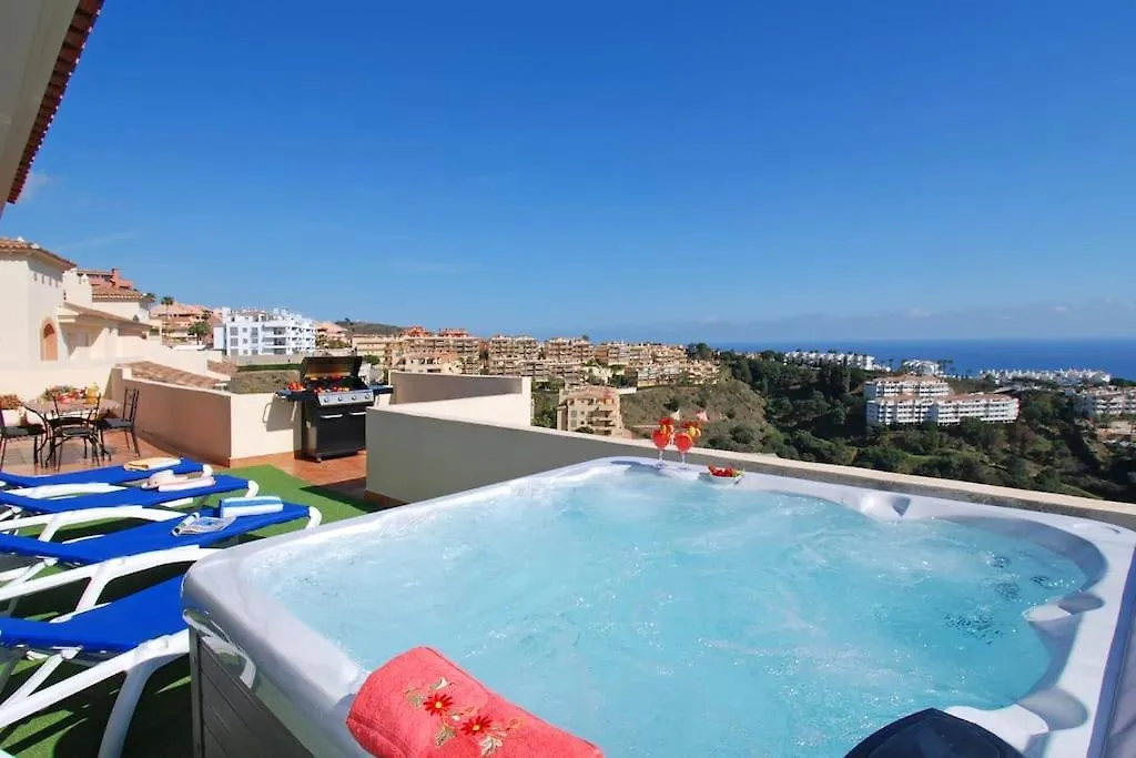 Appartement Calahonda 4, Jacuzzi, Wifi, Ac,Bbq, Big Terrace, Private Parking, Beach & Golf Sitio de Calahonda