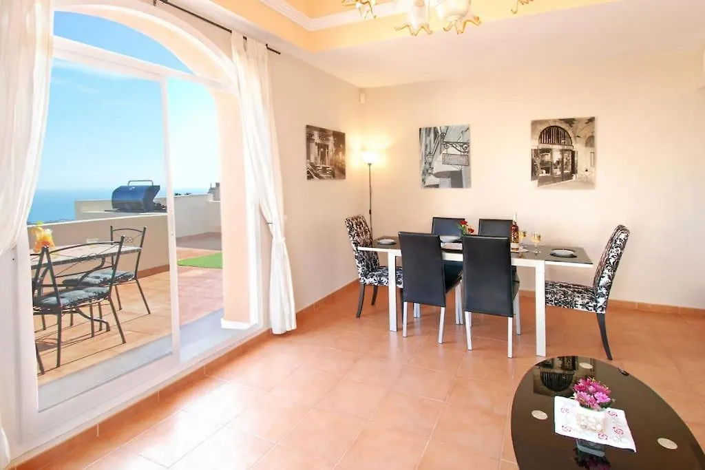 Appartement Calahonda 4, Jacuzzi, Wifi, Ac,Bbq, Big Terrace, Private Parking, Beach & Golf Sitio de Calahonda Spanje
